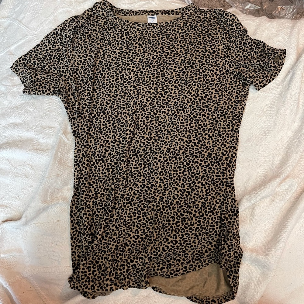 Cheetah print t-shirt